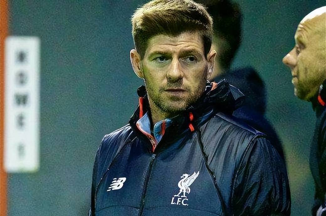 Baccarat Gaming-塞维利亚一位新秀崭露头角，颇受瞩目