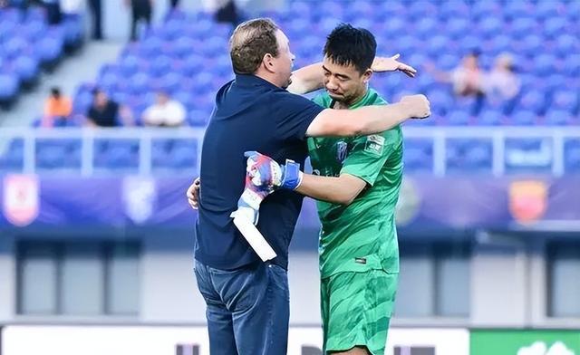 球队崭露头角高歌猛进，实力逐渐获得认可(球队什么)