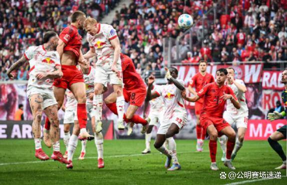 拜仁慕尼黑惨败落后对手，托马斯穆勒受伤(拜仁慕尼黑惨败落后对手,托马斯穆勒受伤了)